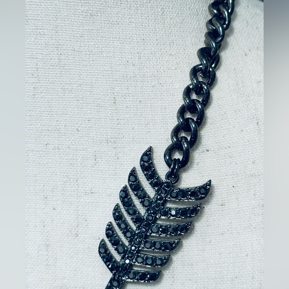 Betsey Johnson Heart Chain Necklace 20" Cupid Arrow Long Layered Icy Crystal - Picture 7 of 9